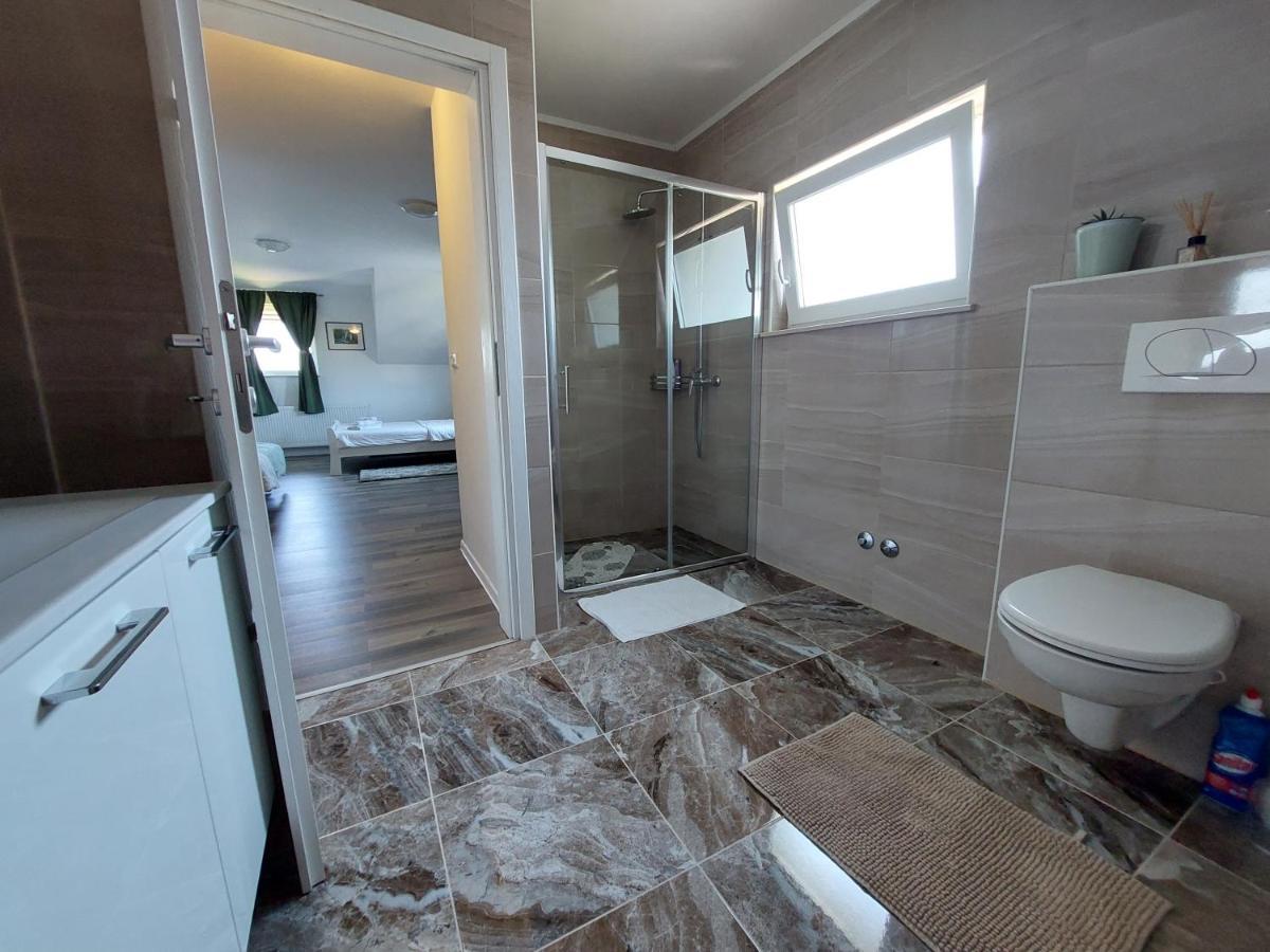 Hotel Katarica Korenica Zewnętrze zdjęcie